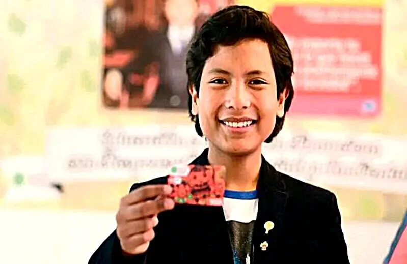 Niño Peruano Que Creo Un Banco